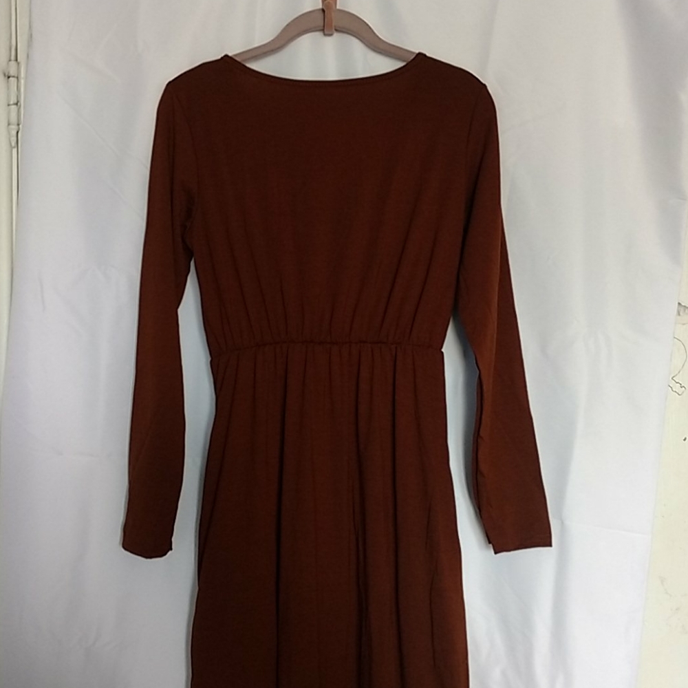 Simple Maxi Dress - Picture 3 of 7